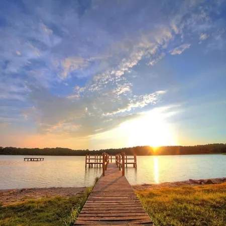 Mit Sauna Im Mirow 펜션 그랜조우