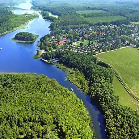 Mit Sauna Im Mirow 펜션 그랜조우